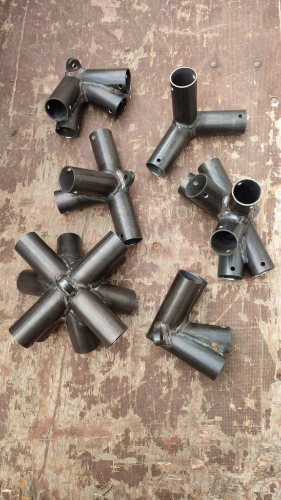 proyectos de arquitectura con estructuras tensadas y construcciones metálicas