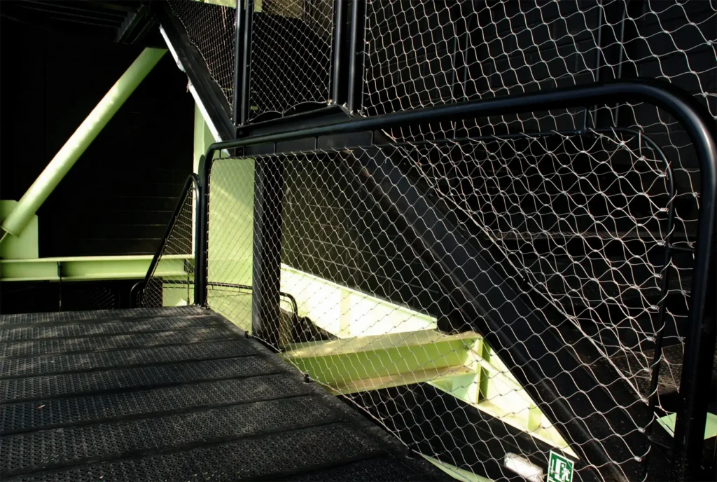 mallas de acero inoxidable en arquitectura moderna